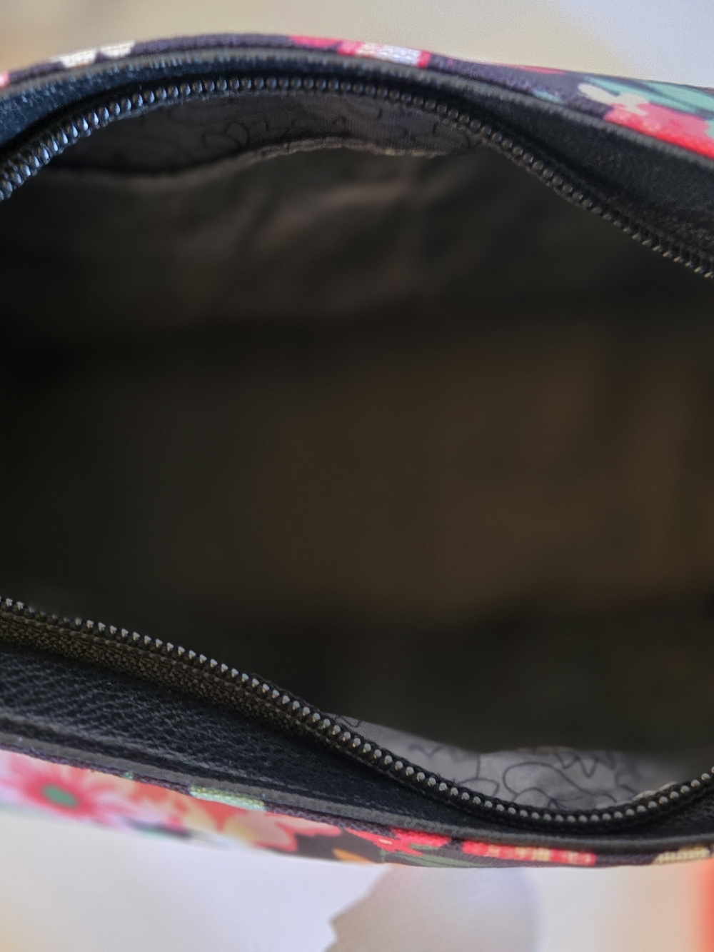 Lily Bloom Black Floral & Butterfly Tote Purse - Picture 6 of 12